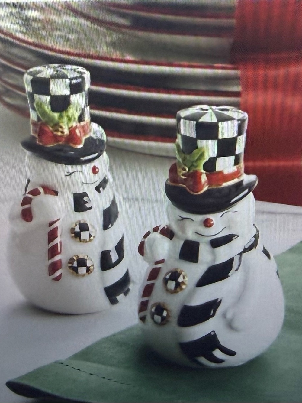 Mackenzie Childs, NWT nostalgic Holiday Snowman Salt & Pepper Shaker Set soldout